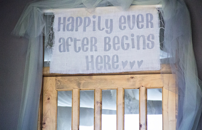 Modern Yellow and Grey Wedding6