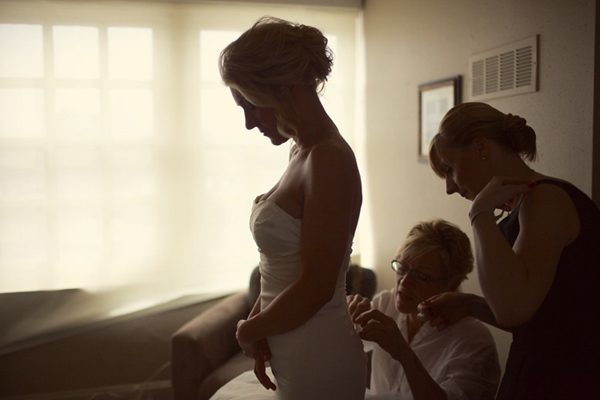 Swanky Black and Gold Wedding from Rife Ponce Photography // See the rest of the gorgeous details at Elegance & Enchantment