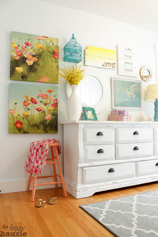 25 Inspiring Gallery Walls | See more at eleganceandenchantment.com