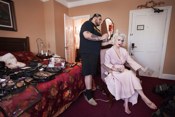 Old Hollywood Wedding from CakeKnife Photography