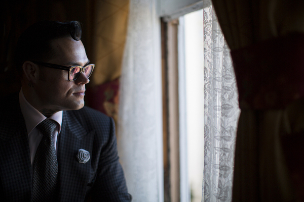 Old Hollywood Wedding from CakeKnife Photography