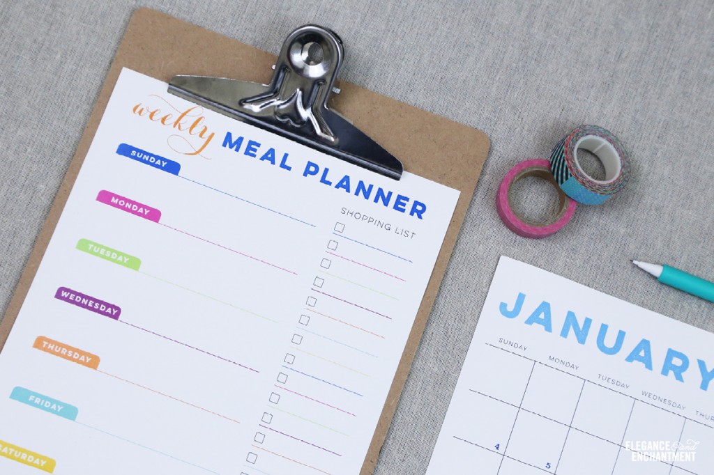 Free Printable Meal Planner from Elegance & Enchantment. A pretty way to get organized!