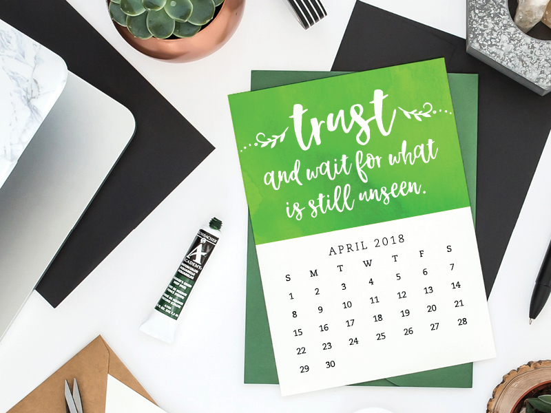Pretty your workspace with this free printable calendar card for April 2018. New calendars are released every month! // Design from Elegance and Enchantment. #calendar #printable #stationery