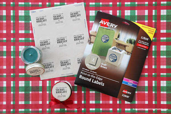 Keep your holiday gift giving simple and elegant with this collection of free printables: stickers, cards and gift tags, all compatible with Avery products for easy printing and assembly. // Designs from Elegance and Enchantment