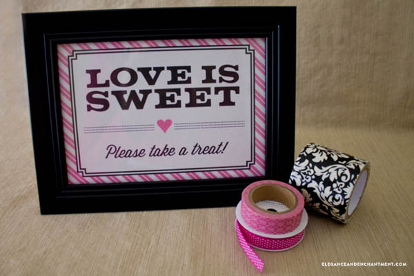 Wondering where those Etsy shops got those fabulous looking product images? In this article, you’ll learn where to find stock images for product mockups, how to overlay your artwork on stock images, and how to market your products with additional imagery. // Includes video tutorials for working in Canva and Photoshop. // From Elegance and Enchantment